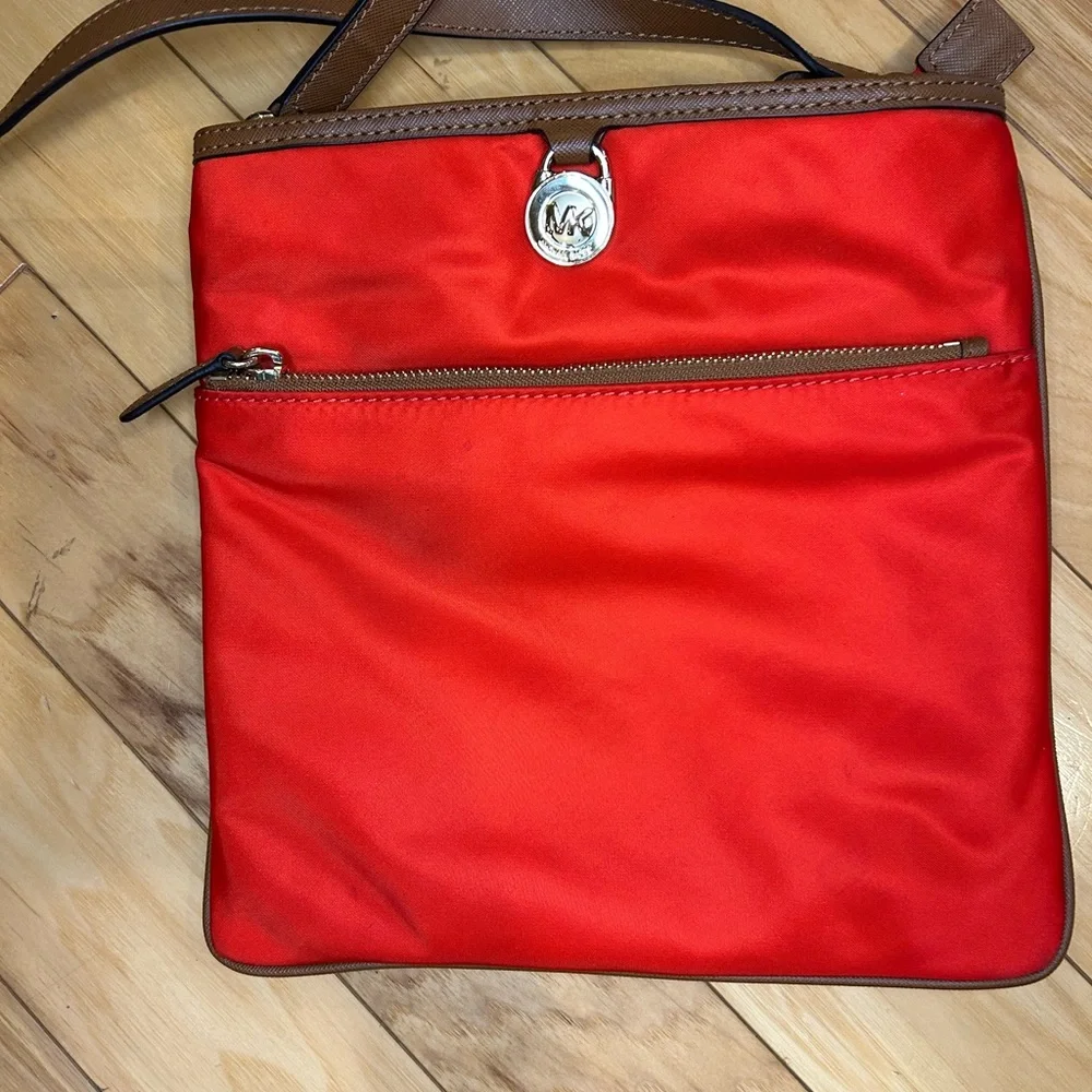 Michael Kors Kempton Crossbody Women’s Bag Coral Reef